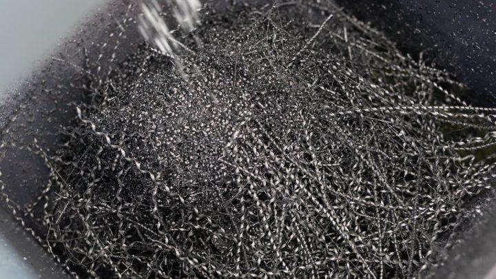 Exploración detallada sobre las propiedades y todos los usos prácticos de la lana metálica en diversos sectores