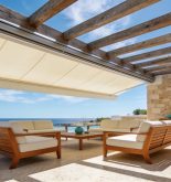 Toldos semicofre en Ibiza